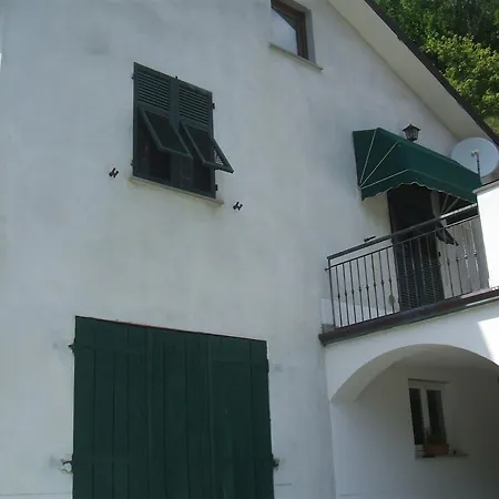 Vakantiehuis La Casa Di Elmo Varese Ligure